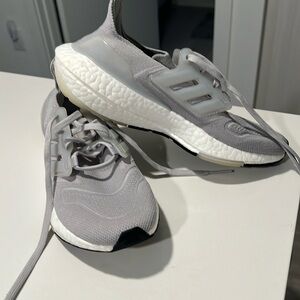 Adidas Ultra boost 22